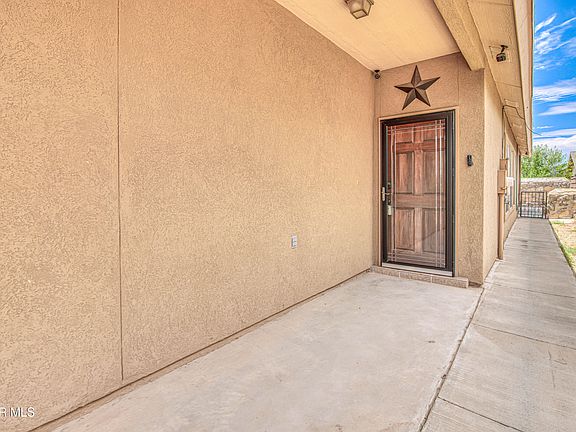 4th image of 4141 Tierra Yamila Ln