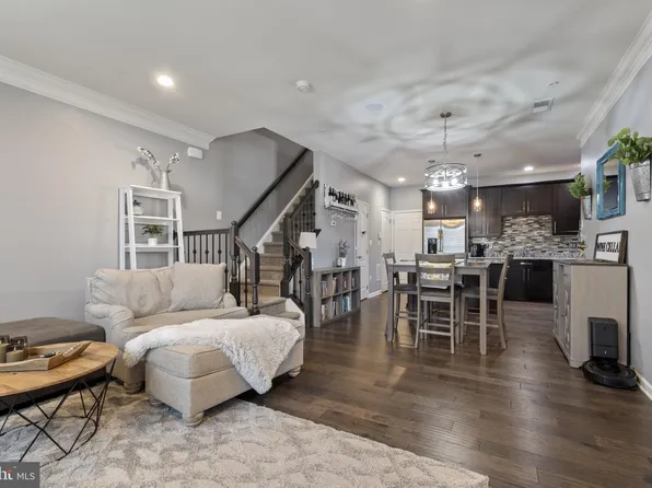 23478 Bluemont Chapel Ter, Ashburn, VA 20148