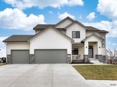 20802 Hartman Ave, Elkhorn, NE, 68022