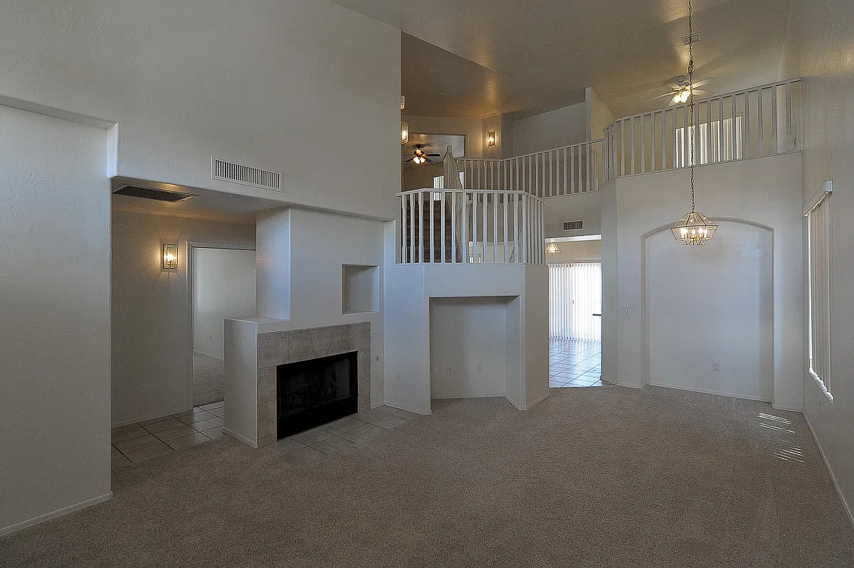 Copper Creek With Views — Photo 3