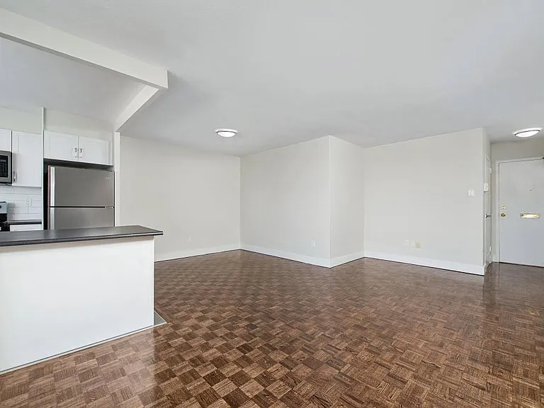 3480 Havenwood Dr #301 — Photo 8