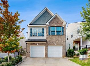 3950 Lake Manor Way, Atlanta, GA 30349