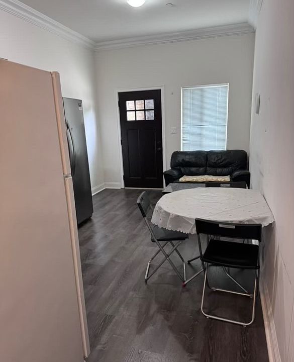 1st image of 217 Roman Ave #2