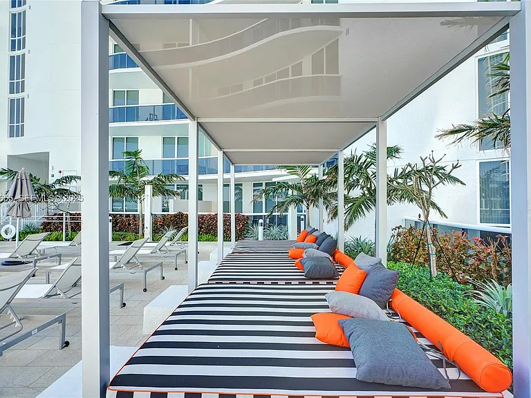 15811 Collins Ave #2701 — Photo 94
