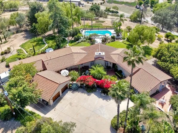 11105 Berry Rd, Valley Center, CA 92082
