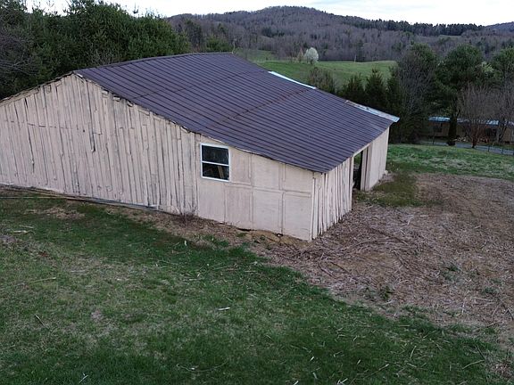 5th image of 6784 Conner Rd NE