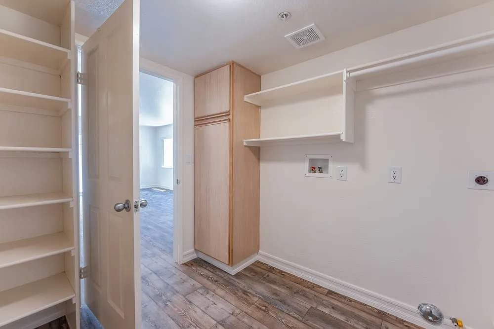 Chollas Heights - Military Housing — Photo 4