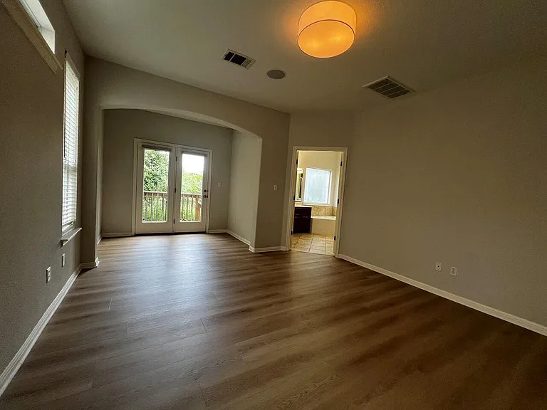 12513 Palfrey Dr — Photo 34
