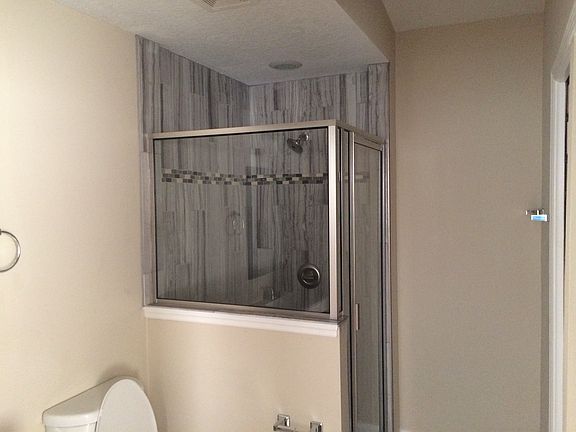3rd image of 6627 Peony Ln
