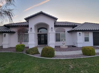 12190 Indian River Dr, Apple Valley, CA 92308