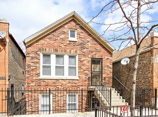 1528 W 19th St, Chicago, IL 60608