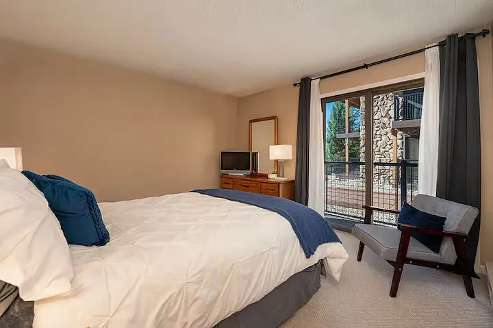 Primary Suite with King Bed and Deck