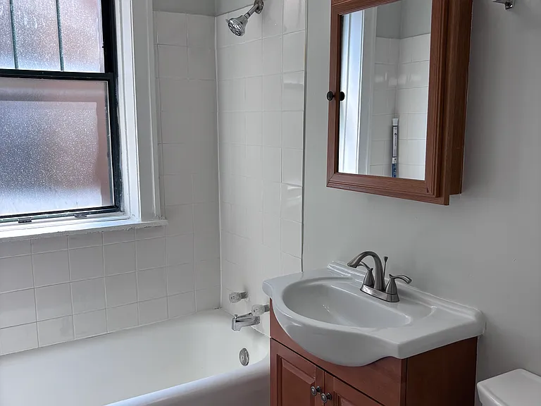 318 N 5th Ave #1 — Photo 6