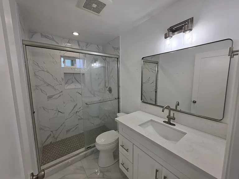 10924 Woodward Ave — Photo 7