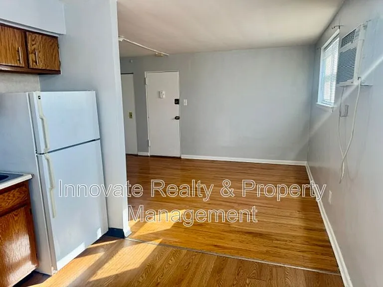 9513 Hoff St #8 — Photo 7