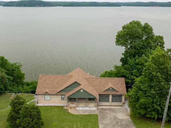 96 Lake Point Ln, Hamlin, KY 42076