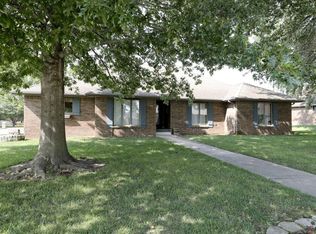715 W Briarwood Ln, Nixa, MO 65714
