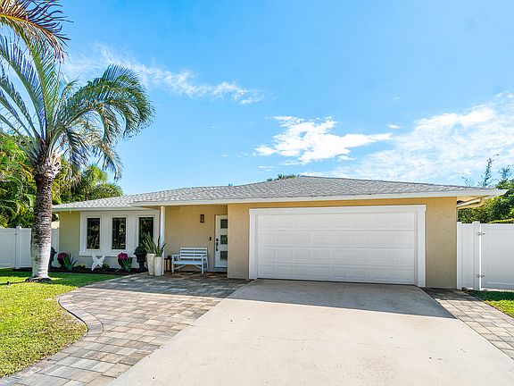 3rd image of 6094 Royal Lytham Drive