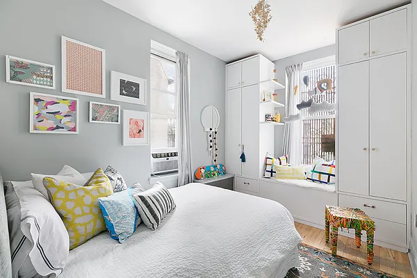 Sold by Compass | media 19