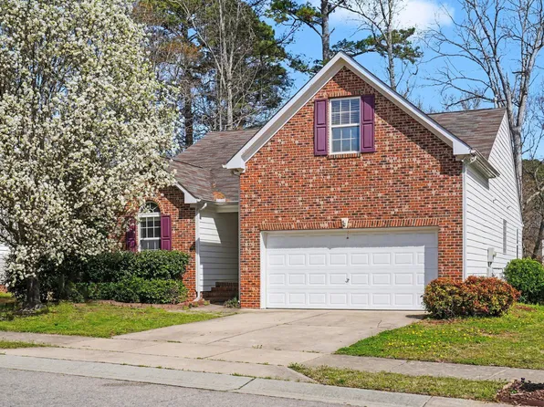 5017 Casland Dr, Raleigh, NC 27604