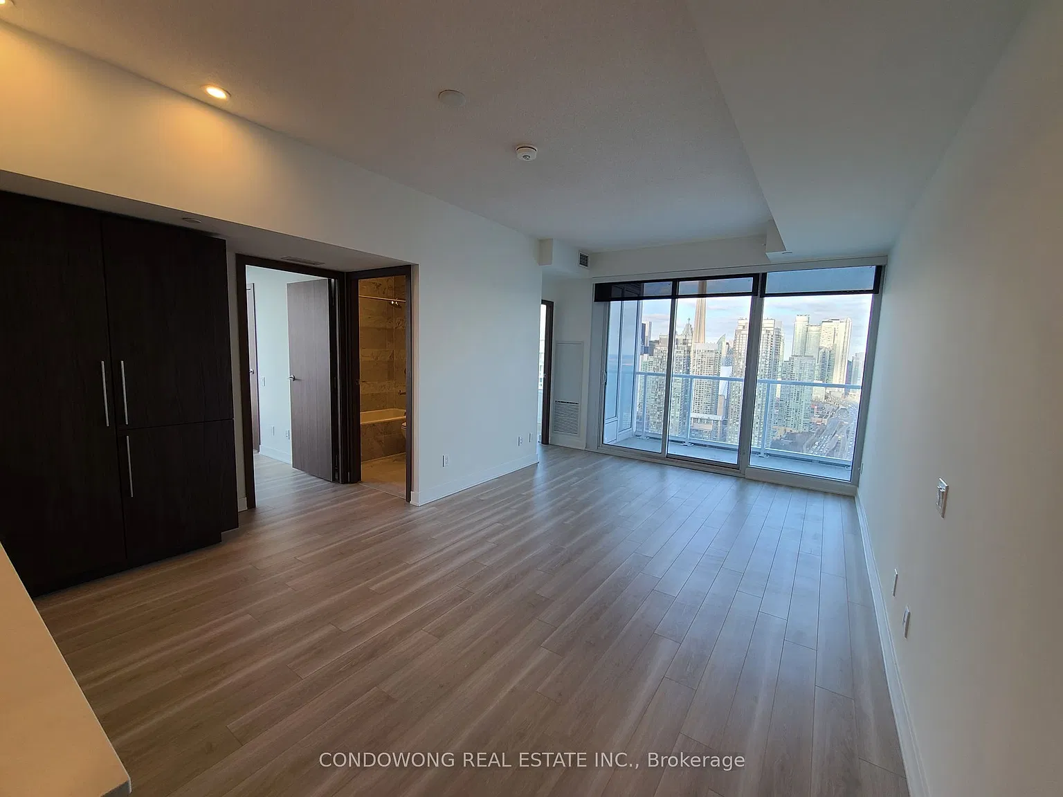 2 bed, $3,000 — Photo 1