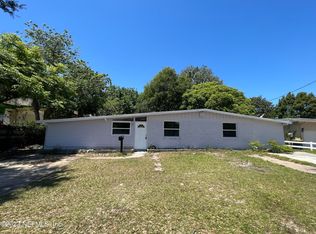2820 Rogero Rd, Jacksonville, FL 32277