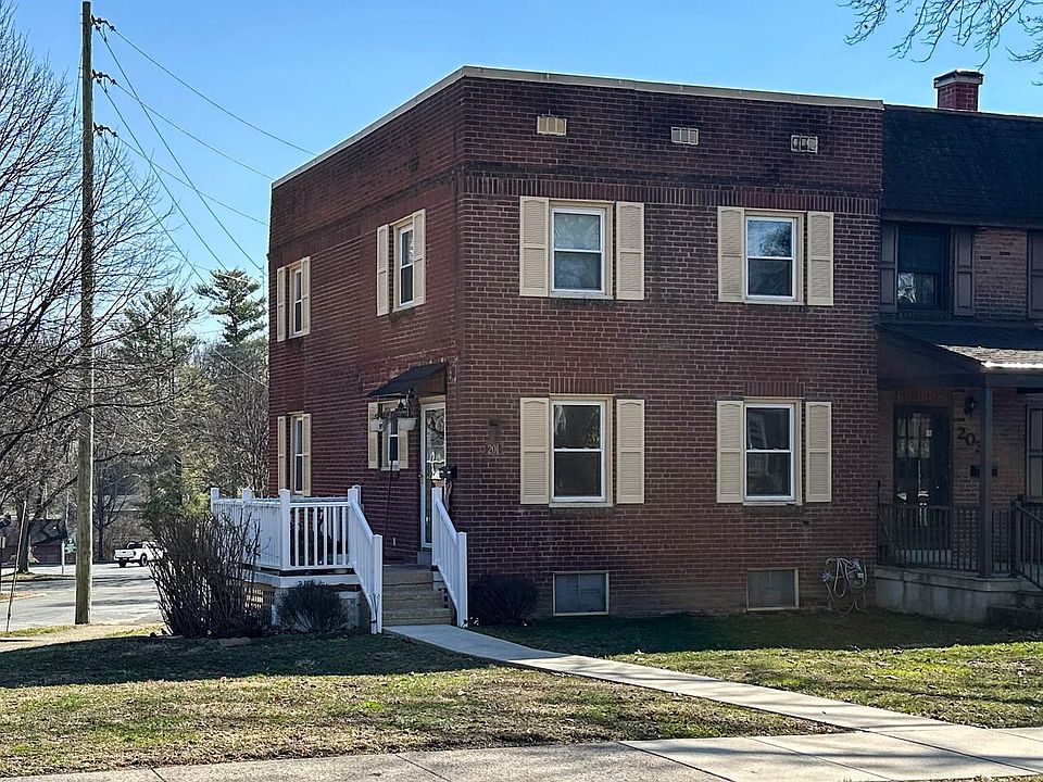 1st image of 201 Sycamore Rd