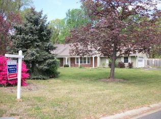 12120 Long Ridge Ln, Bowie, MD 20715