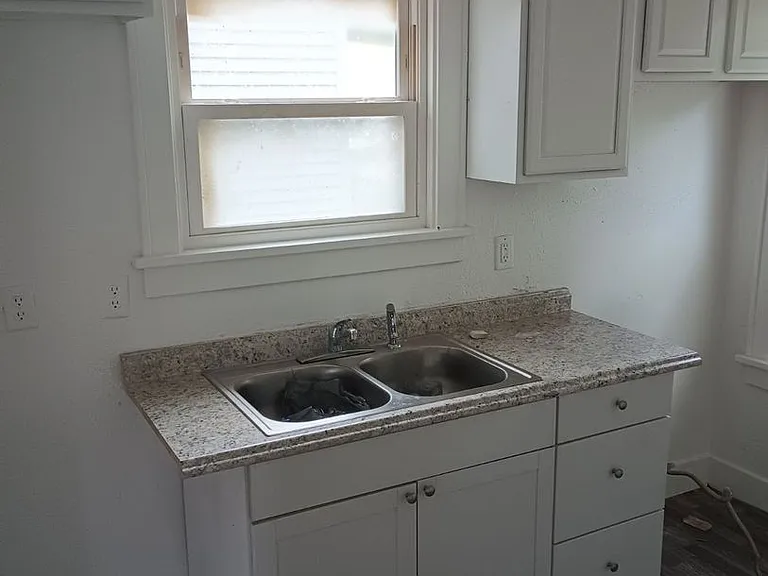 2160 S Martin Luther King Jr Dr — Photo 3