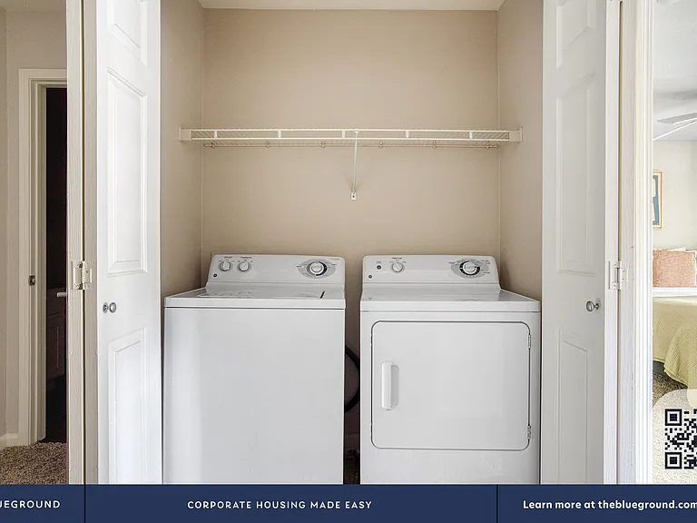 Washer/Dryer in Apartment