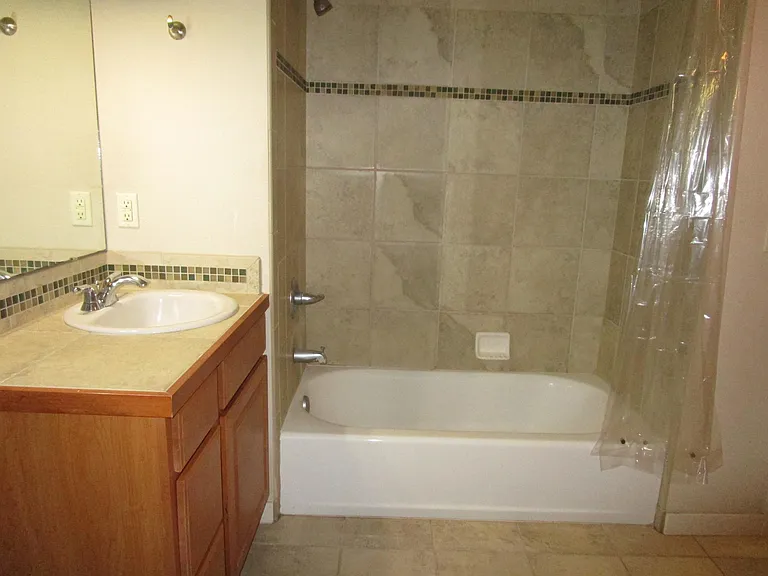 13421 97th Ave E #107 — Photo 6