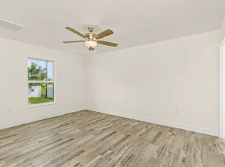 1145 NW 7th Ave, Cape Coral, FL 33993