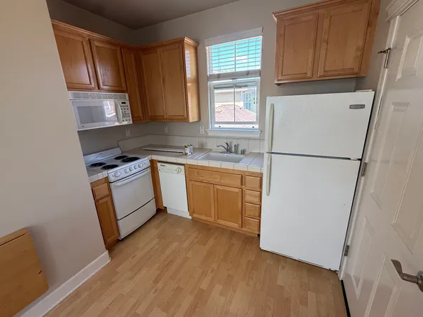 (undisclosed Address), Santa Rosa, CA 95403