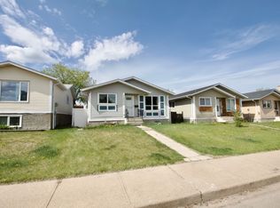 14504 31st St NW, Edmonton, AB T5Y 1Y8