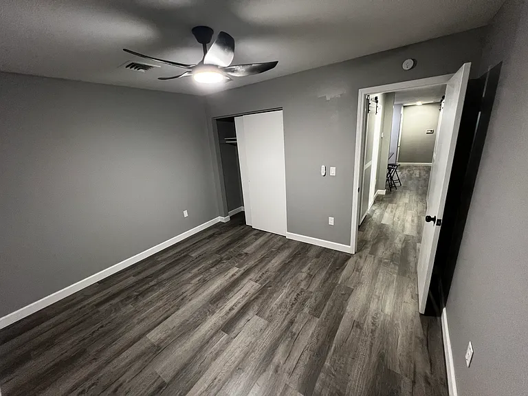 2901 W Jefferson Ave — Photo 15