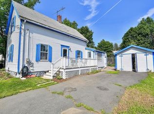 140 Park St, Stoneham, MA 02180