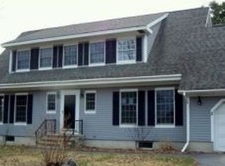 2 Hubbard Rd, Dover, NH 03820