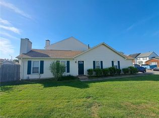 1642 Sword Dancer Dr, Virginia Beach, VA 23454