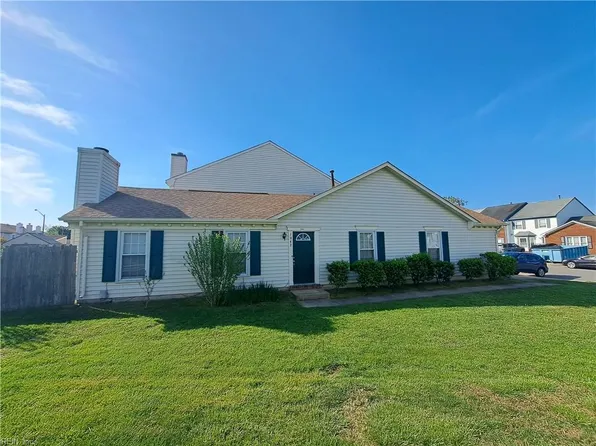 1642 Sword Dancer Dr, Virginia Beach, VA 23454