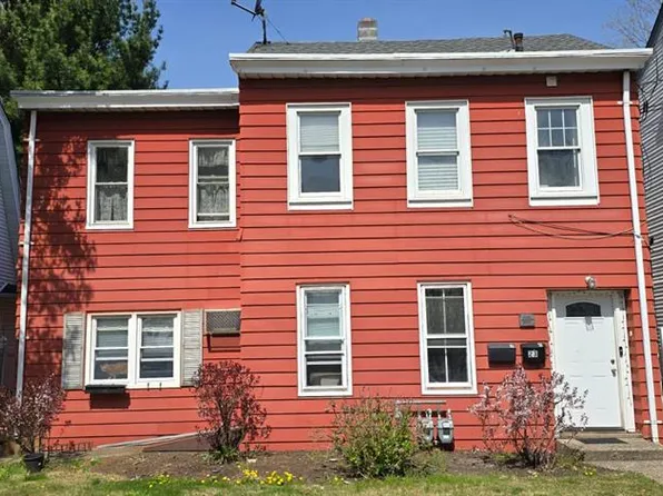 23 Zabriskie St, Haledon, NJ 07508