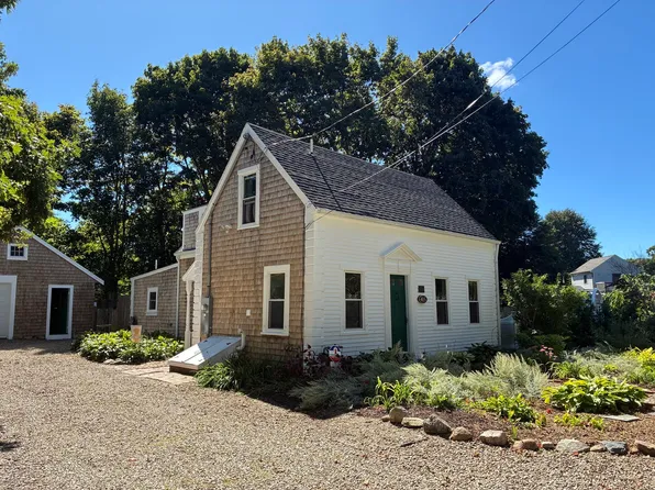 415 Pine St, South Yarmouth, MA 02664