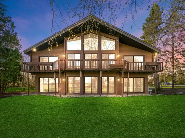 N2273 Piper Alley COURT, Lake Geneva, WI 53147