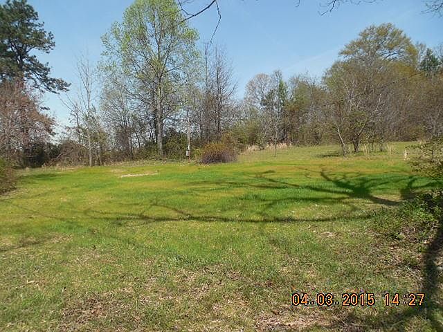 2nd image of 612 Hoyt King Rd