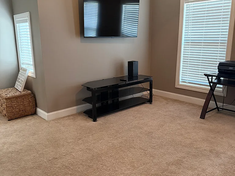 122 Ramsbrook Dr — Photo 32
