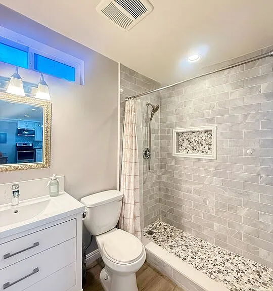 18002 Collins St — Photo 11
