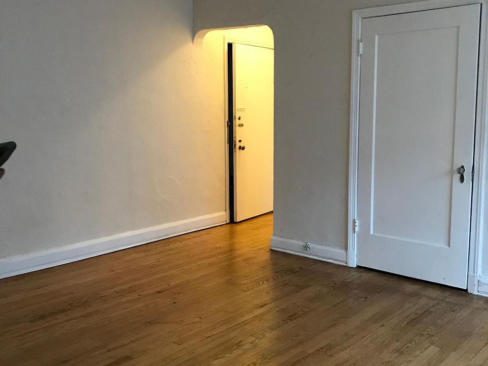 2nd image of 9823 Lake Ave APT 404