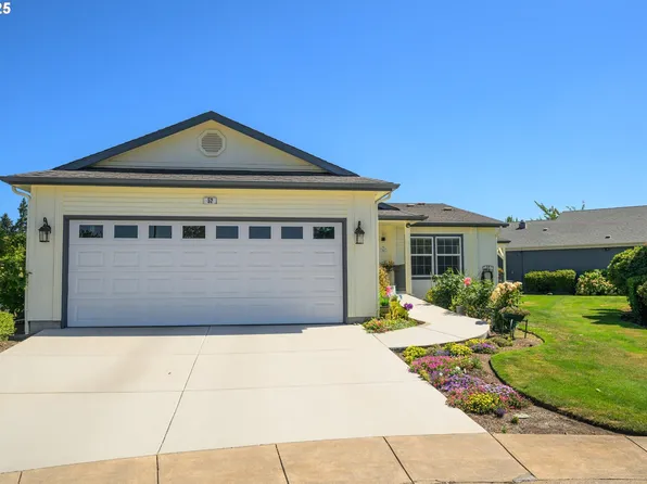 4055 Royal Ave Space 52, Eugene, OR 97402