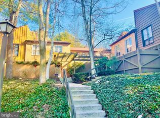 186 Oakmont Ct, Reading, PA 19607