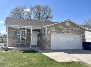 433 Downs Dr, Ogden, UT 84404