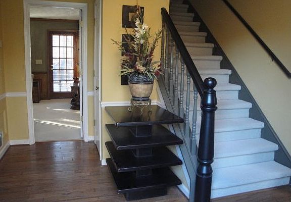 Foyer with hardwood colors